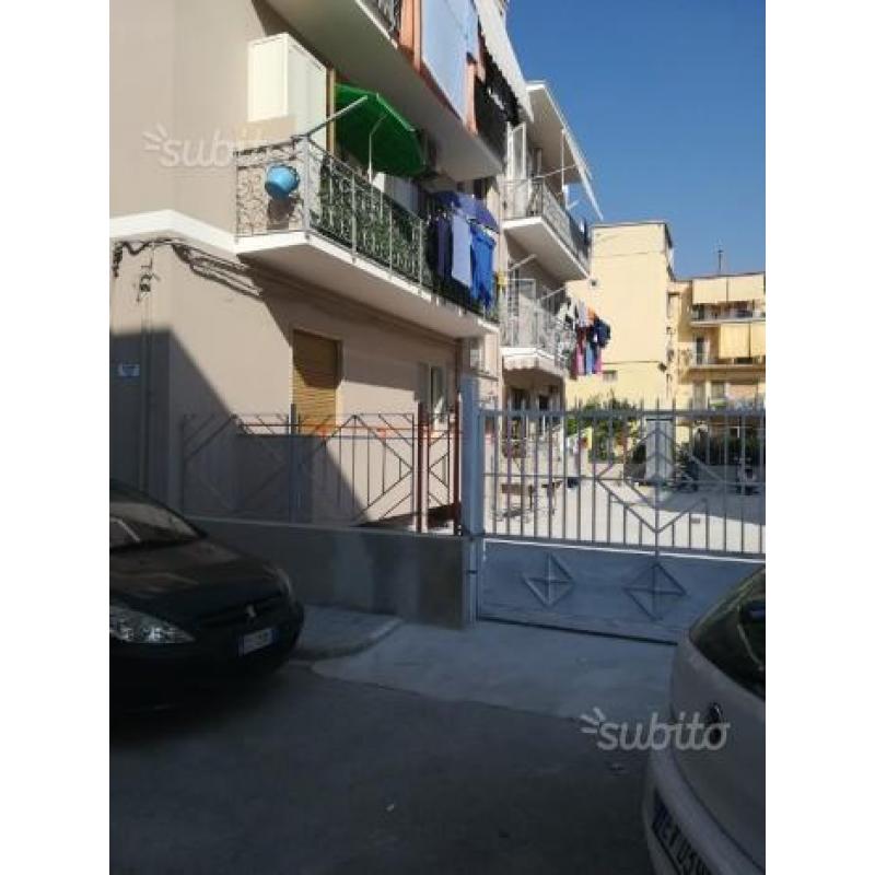 3 camere con posto auto