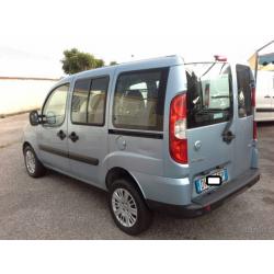 FIAT DOBLO 105 cv MJT  Vetrato con 5 posti