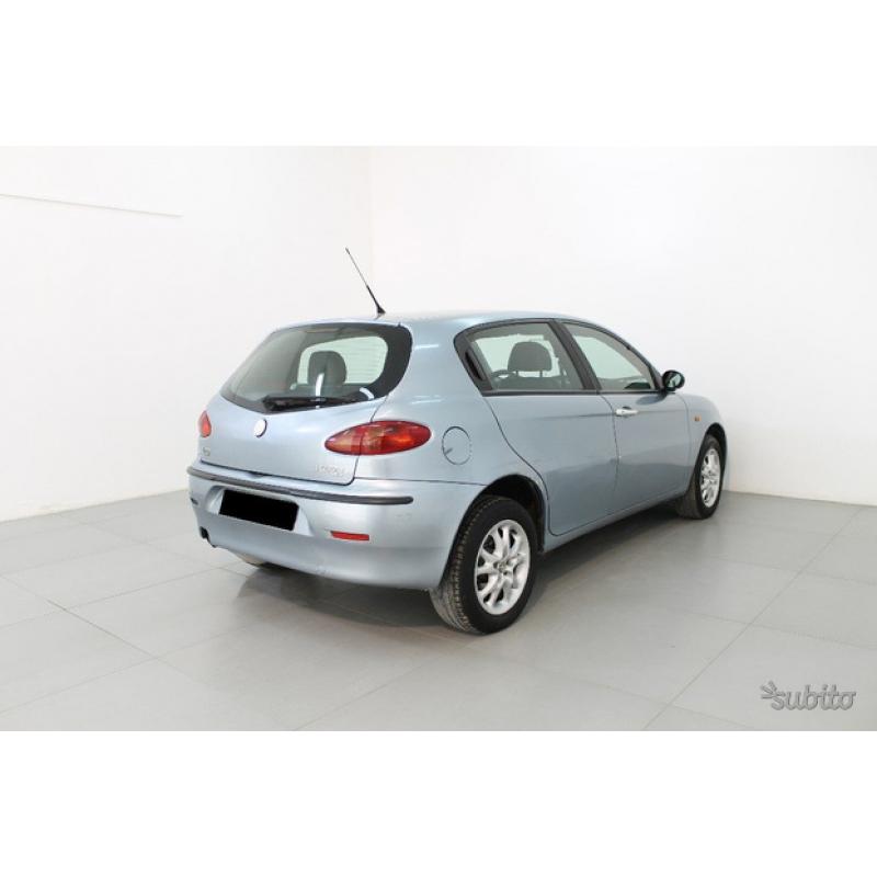 ALFA ROMEO 147 1.9 JTD 16V Distinctive