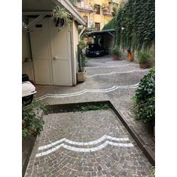 PIAZZA DE LEVA (A POCHI PASSI)