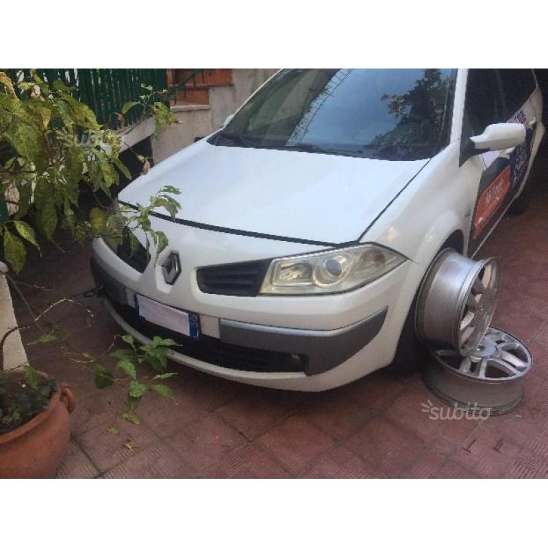 Auto per ricambi