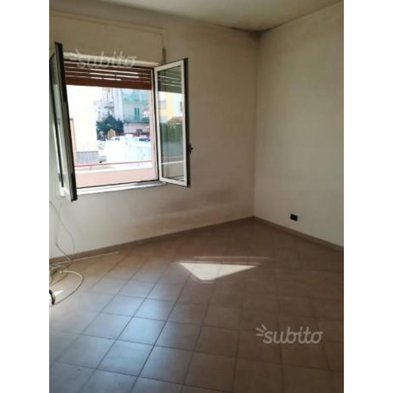 3 camere con posto auto