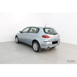 ALFA ROMEO 147 1.9 JTD 16V Distinctive