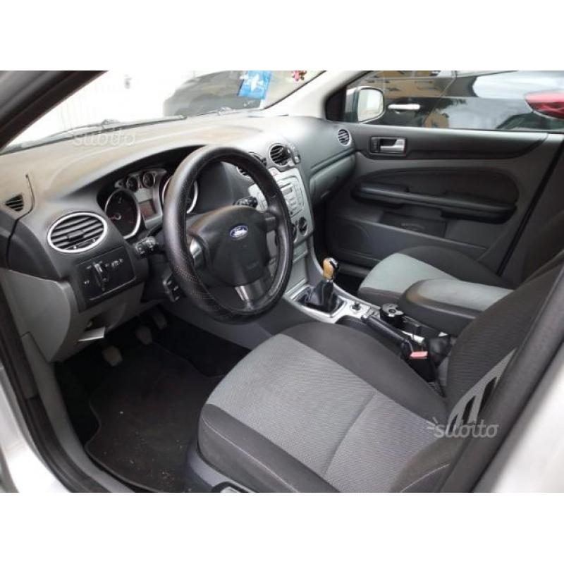 FORD Focus 2/Focus C-Max - 2008
