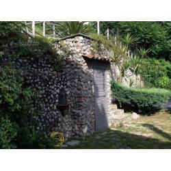 Villa su tre livelli di mq 220