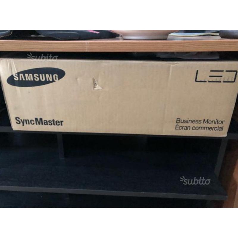 Monitor Samsung syncmaster Sa450 19"