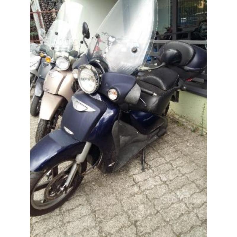 Aprilia Scarabeo 250 - 2005