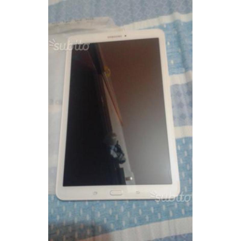 Samsung Tablet e