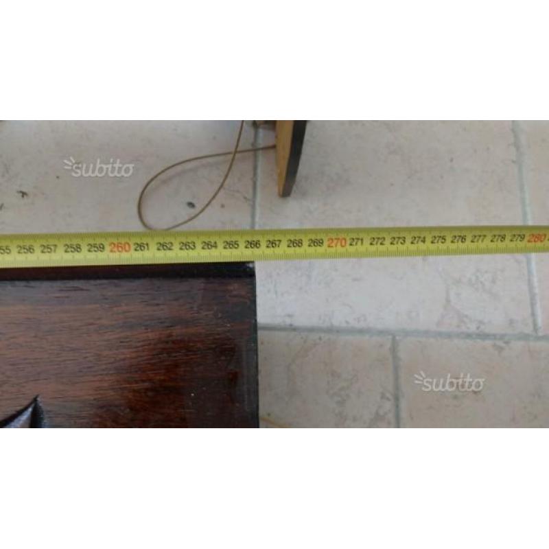 Ferma tende in legno lavorato