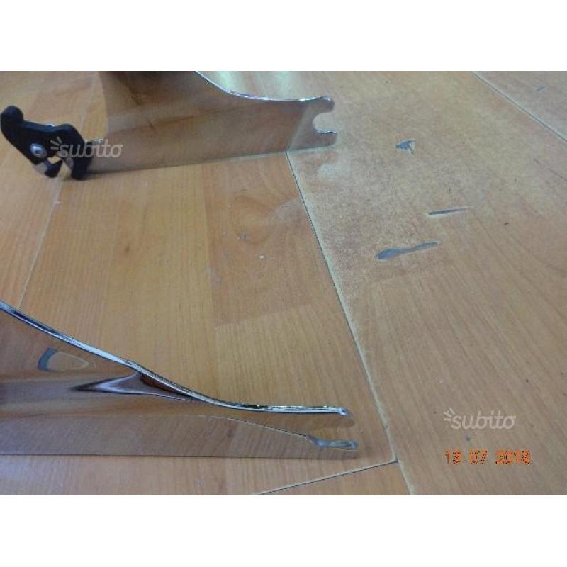 Sissy bar a sgancio rapido per HD softail