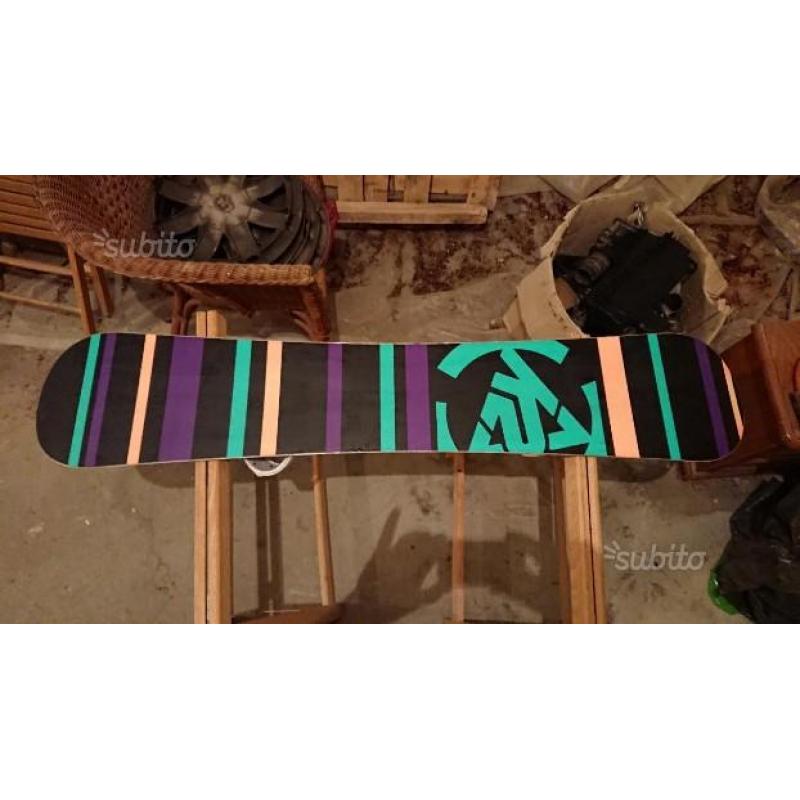 K2 First Lite 146 K2 Mural SnowBoard Donna