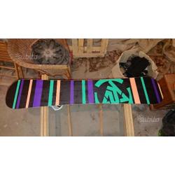K2 First Lite 146 K2 Mural SnowBoard Donna