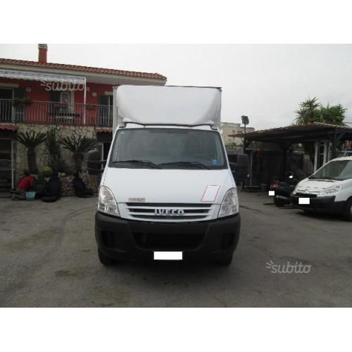 Iveco daily 50c18 con cassa cubo gemellato 08