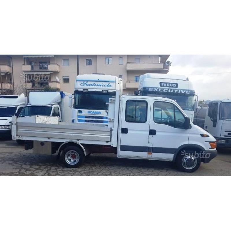 Iveco Daily 35C15 (6+1)