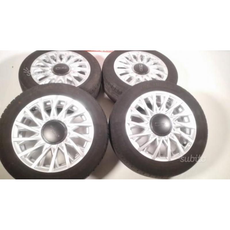 Cerchi in lega da 15 Fiat 500 3 porte