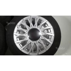 Cerchi in lega da 15 Fiat 500 3 porte
