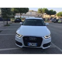 AUDI Q3 - da vetrina