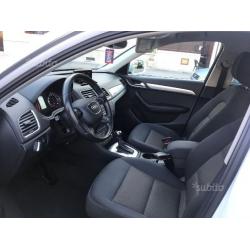 AUDI Q3 - da vetrina
