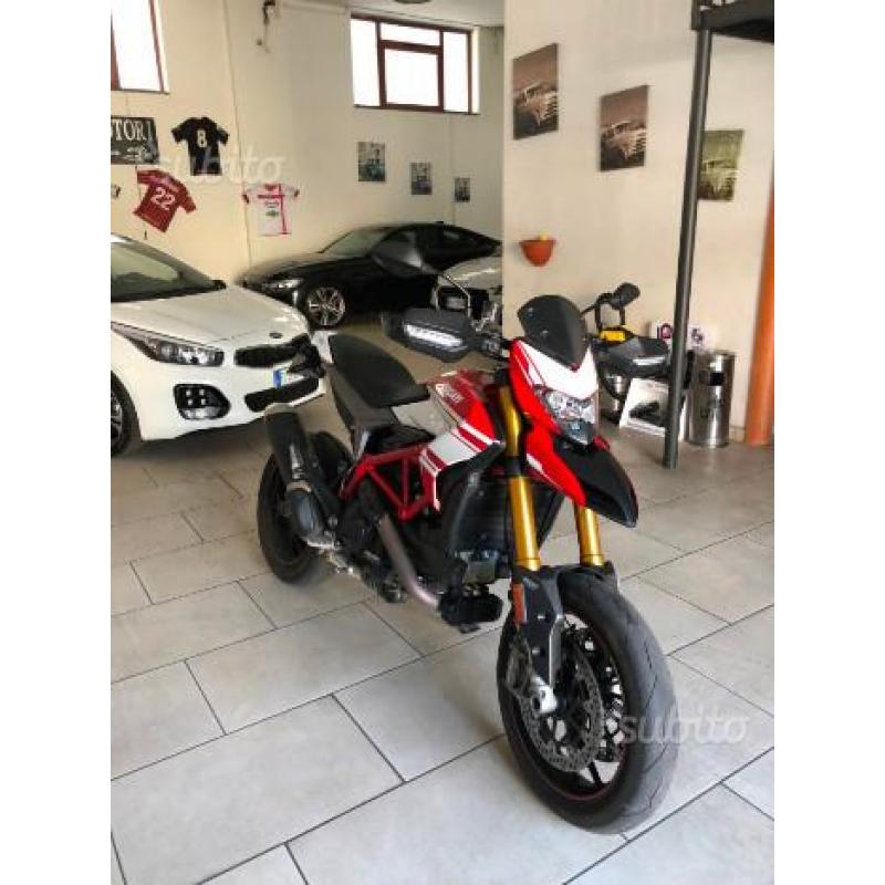 Ducati Hypermotard 939 SP 8000KM UNIPRO - 2016