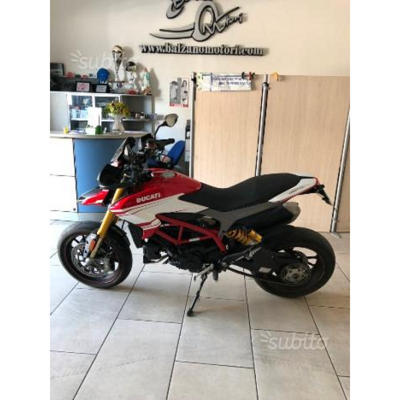 Ducati Hypermotard 939 SP 8000KM UNIPRO - 2016