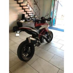 Ducati Hypermotard 939 SP 8000KM UNIPRO - 2016