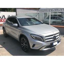 MERCEDES Classe GLA 200 CDI SPORT - 2015