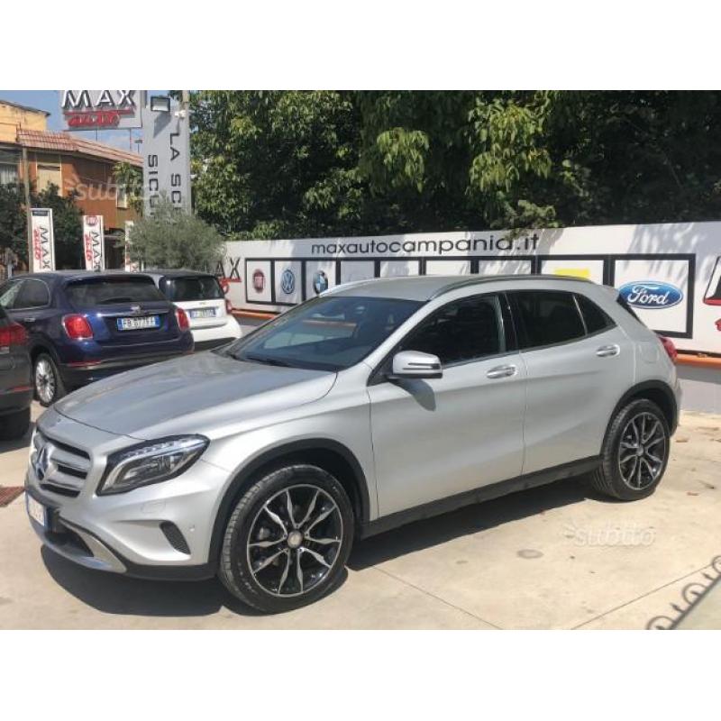 MERCEDES Classe GLA 200 CDI SPORT - 2015
