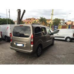 Euro 5 Anno 2013 5 Posti Autocarro PARTNER