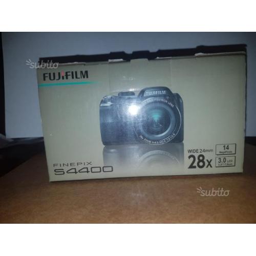 Fotocamera Fujifilm finepix s4400 nuova