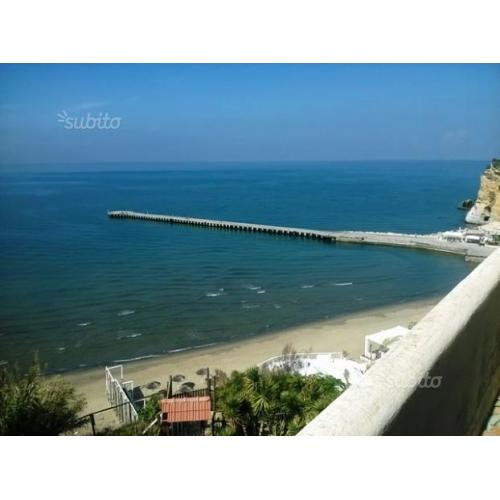 Torregaveta:Panoramico Vista Mare 70 mq.+2 terrazz