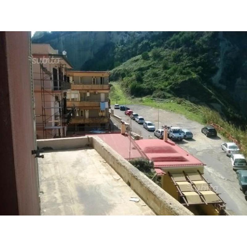 Torregaveta:Panoramico Vista Mare 70 mq.+2 terrazz