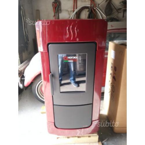 Stufa idro NORDICA DIADEMA 31 kw