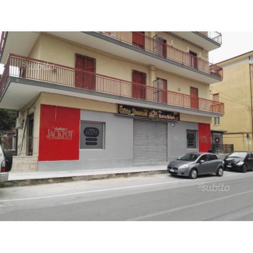 Ampio locale 310 mq