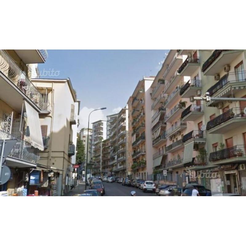 Locale commerciale - via s. martini