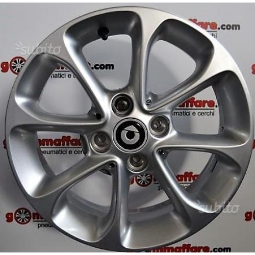 4 cerchi SEMINUOVI SMART da 15 LU-2548