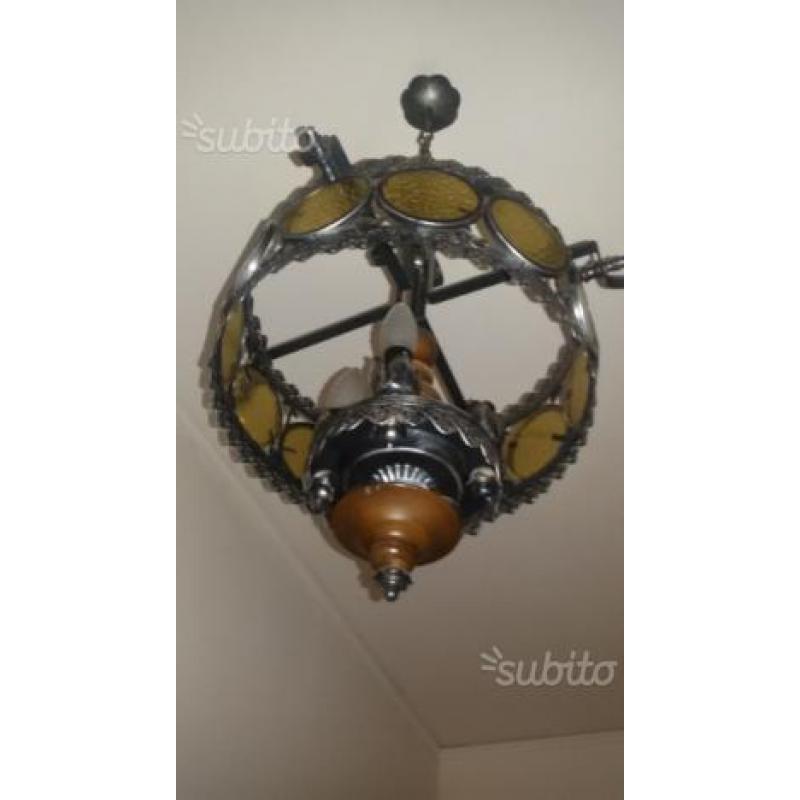 Lampadario ferro battuto e vetro