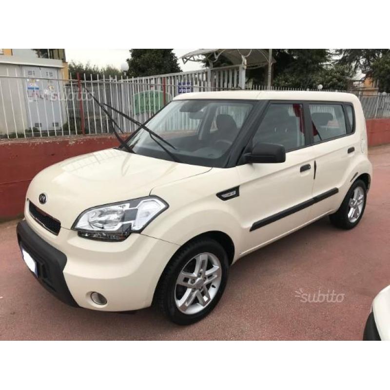 Kia soul 1.6 crdi 130cv DIESEL