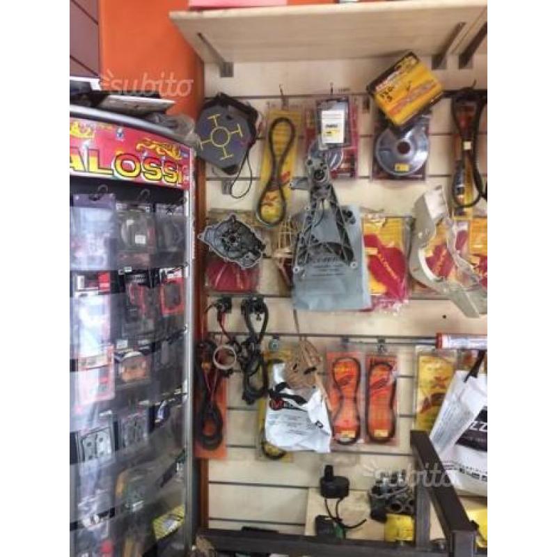 Ricambi piu accessori minuteria scooter
