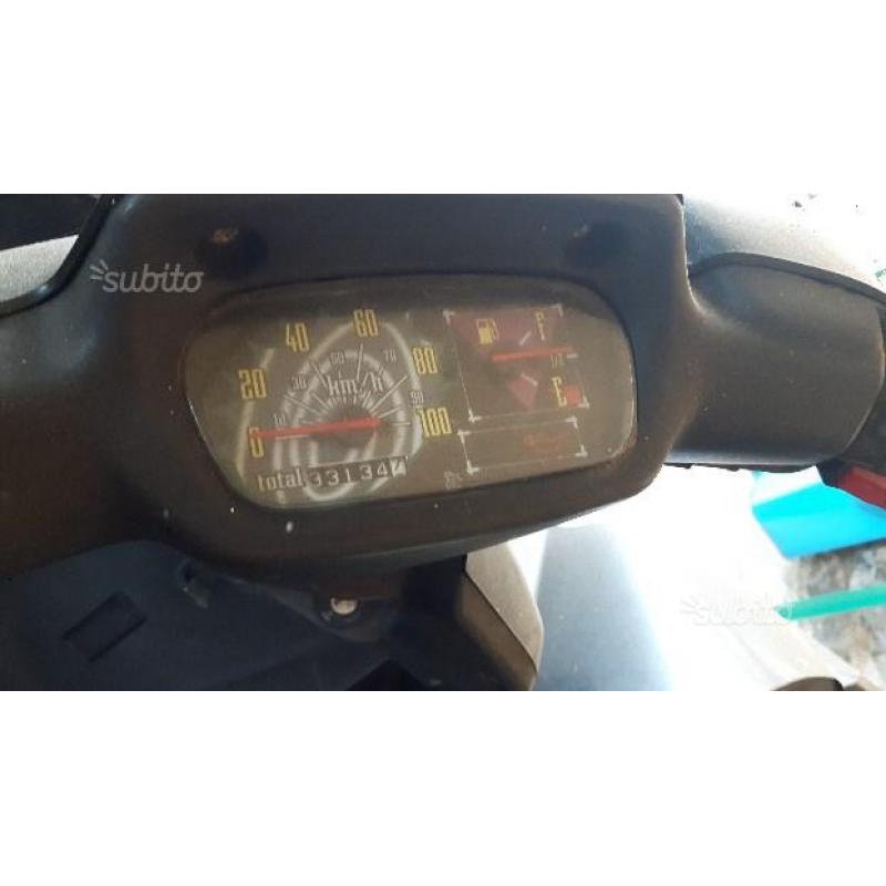 Yamaha booster 50 anno 1994