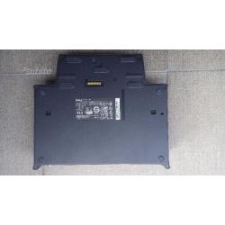 5U184 Dell DOCK LATITUDE D