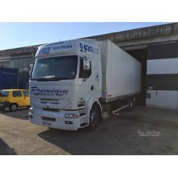 Renault Premium 420 dci motrice 9,60 anno 2002